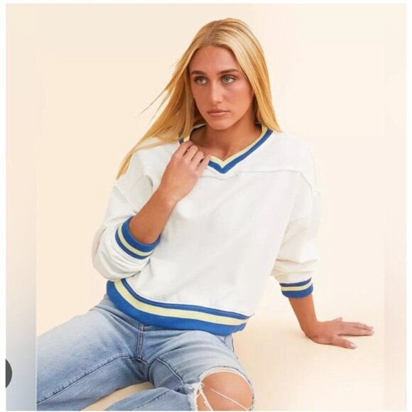 Free People Tops - Free People Rio Sweatshirt Womens XS White Blue V Neck Varsity Cropped Pullover